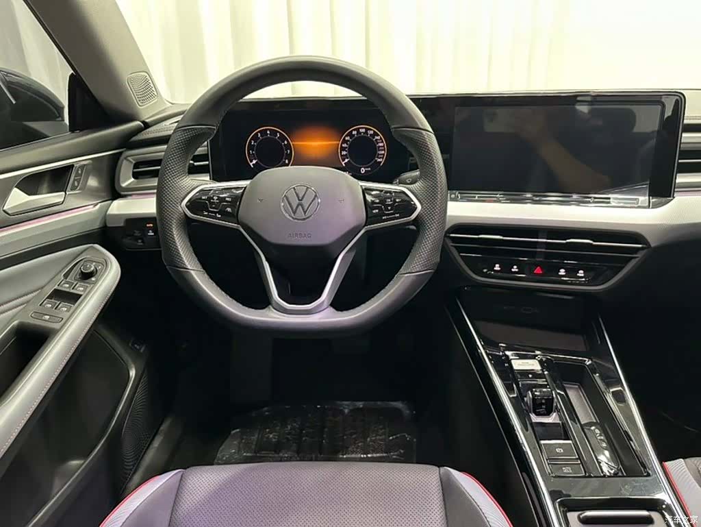 Volkswagen Lamando, 2023 11