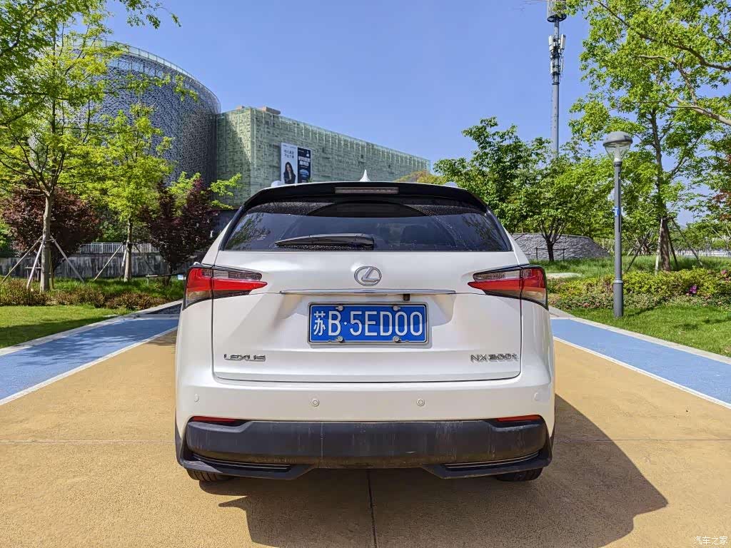 Lexus NX, 2016 все фото