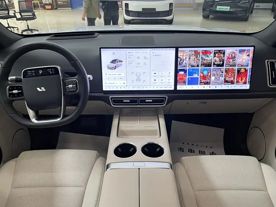 Li Auto Ideal L6