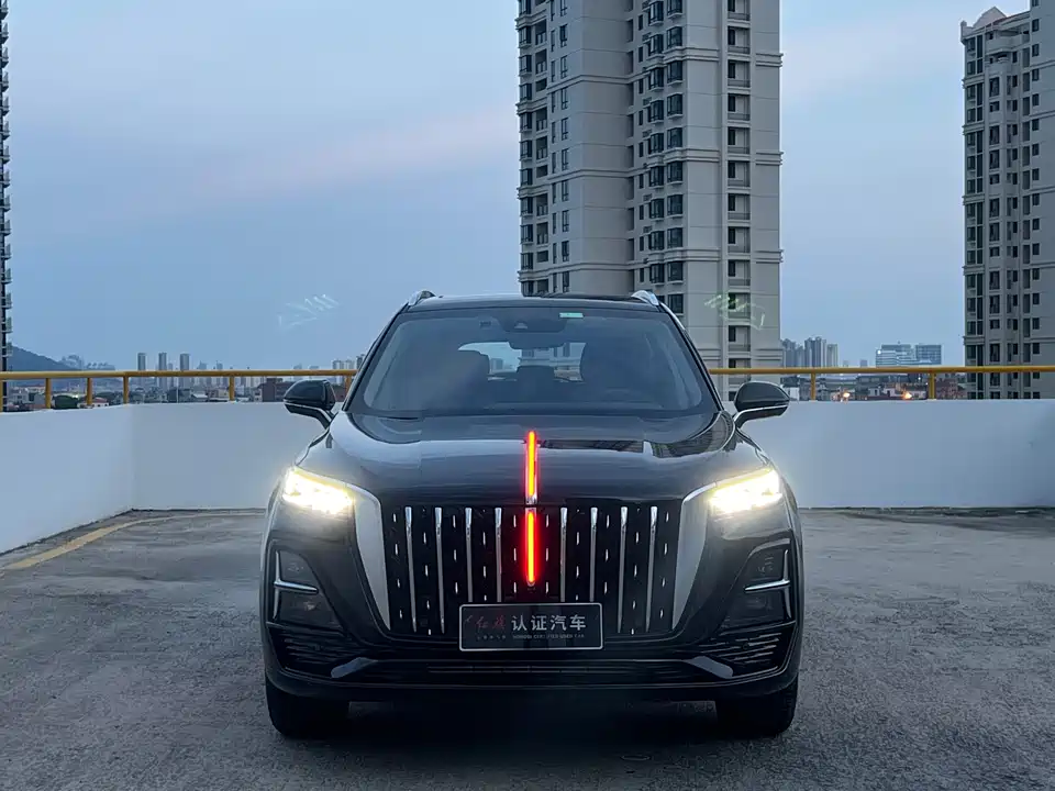 Hongqi HS5