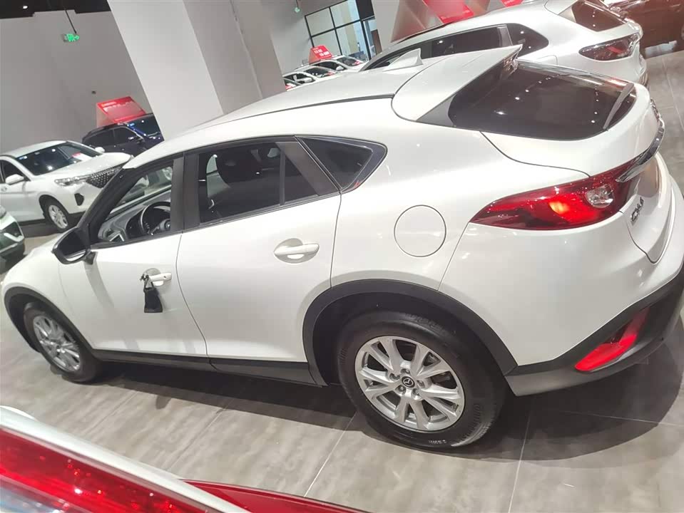 Mazda CX-4