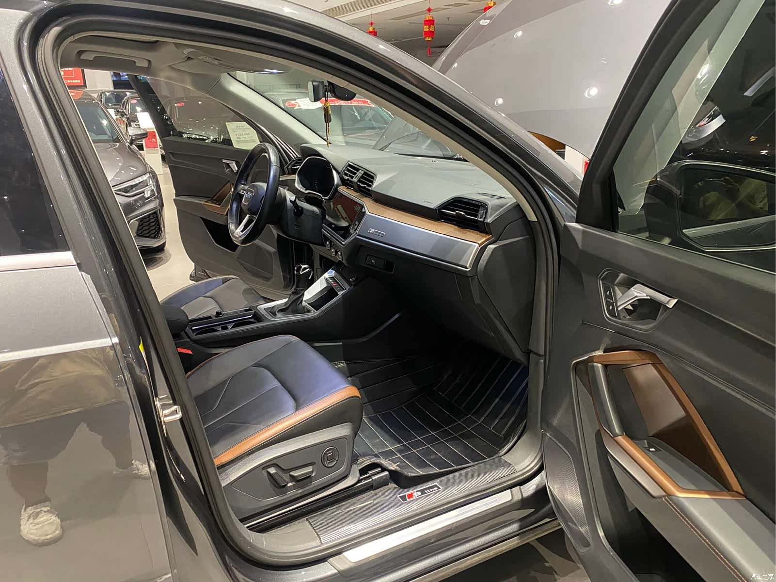Audi Q3, 2023 9