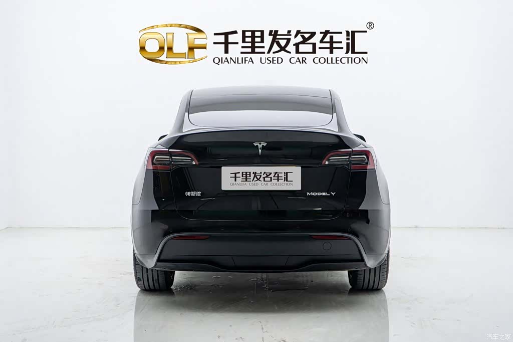 Tesla Model Y, 2024 все фото