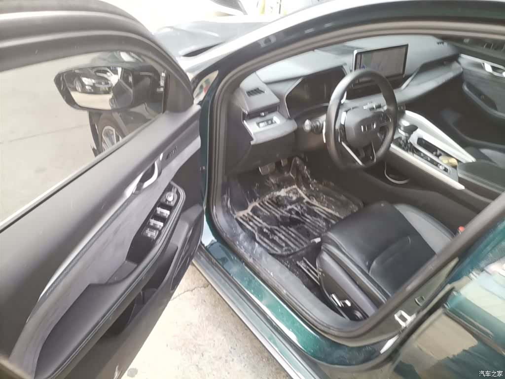 Geely Preface, 2023 16