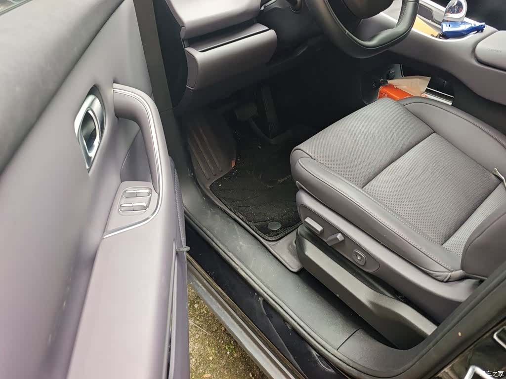 Leapmotor C16, 2025 12