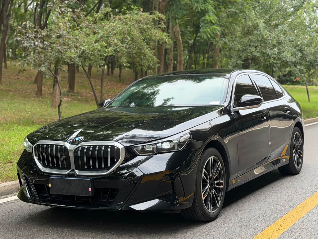 BMW 5 Series — фотографии объявления, Основное фото