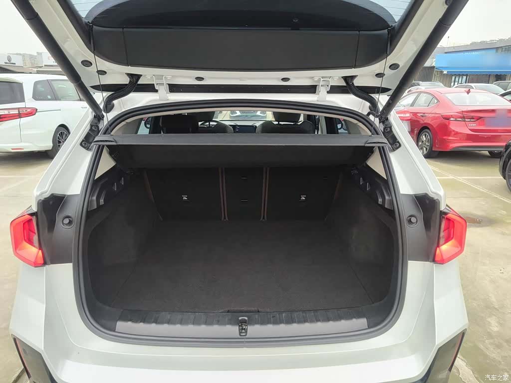 BMW X1, 2024 15