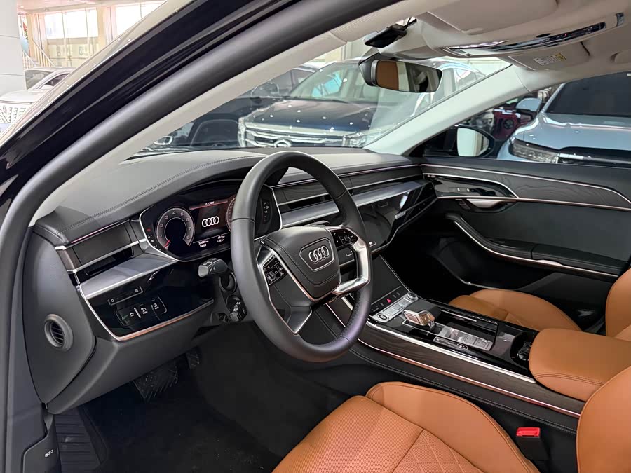 Audi A8 2023, фото 6