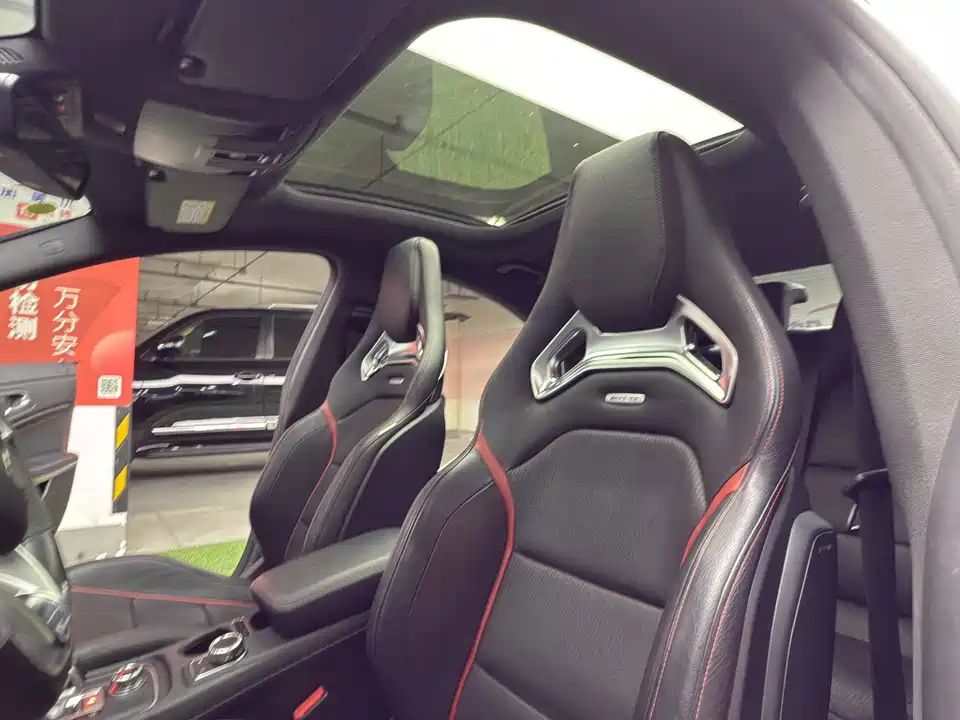 Mercedes-Benz CLA AMG