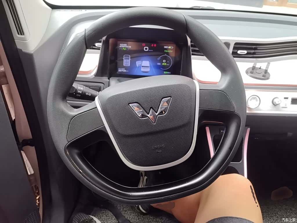 Wuling MINIEV, 2021 11