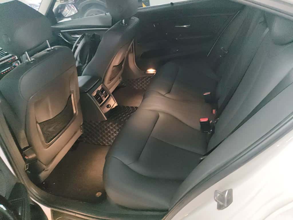 BMW 3 Series, 2017 17