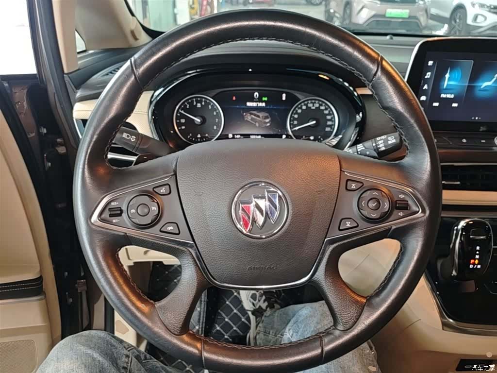 Buick GL8, 2024 11
