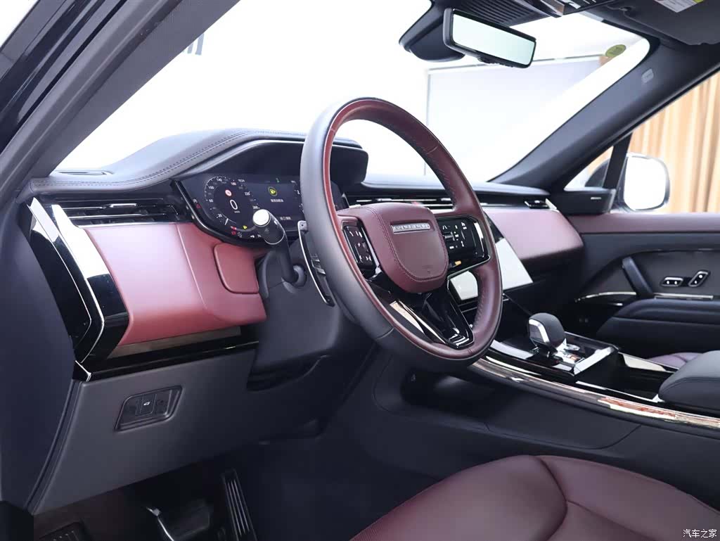 Land Rover Range Rover, 2026 11