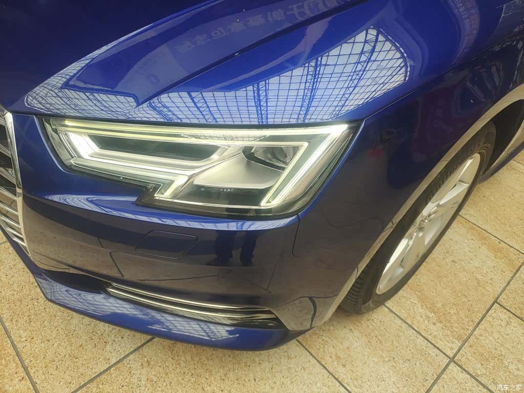 Audi A4L, 2018 18