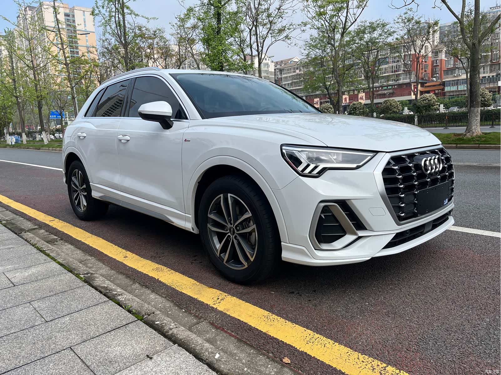 Audi Q3, 2022 3