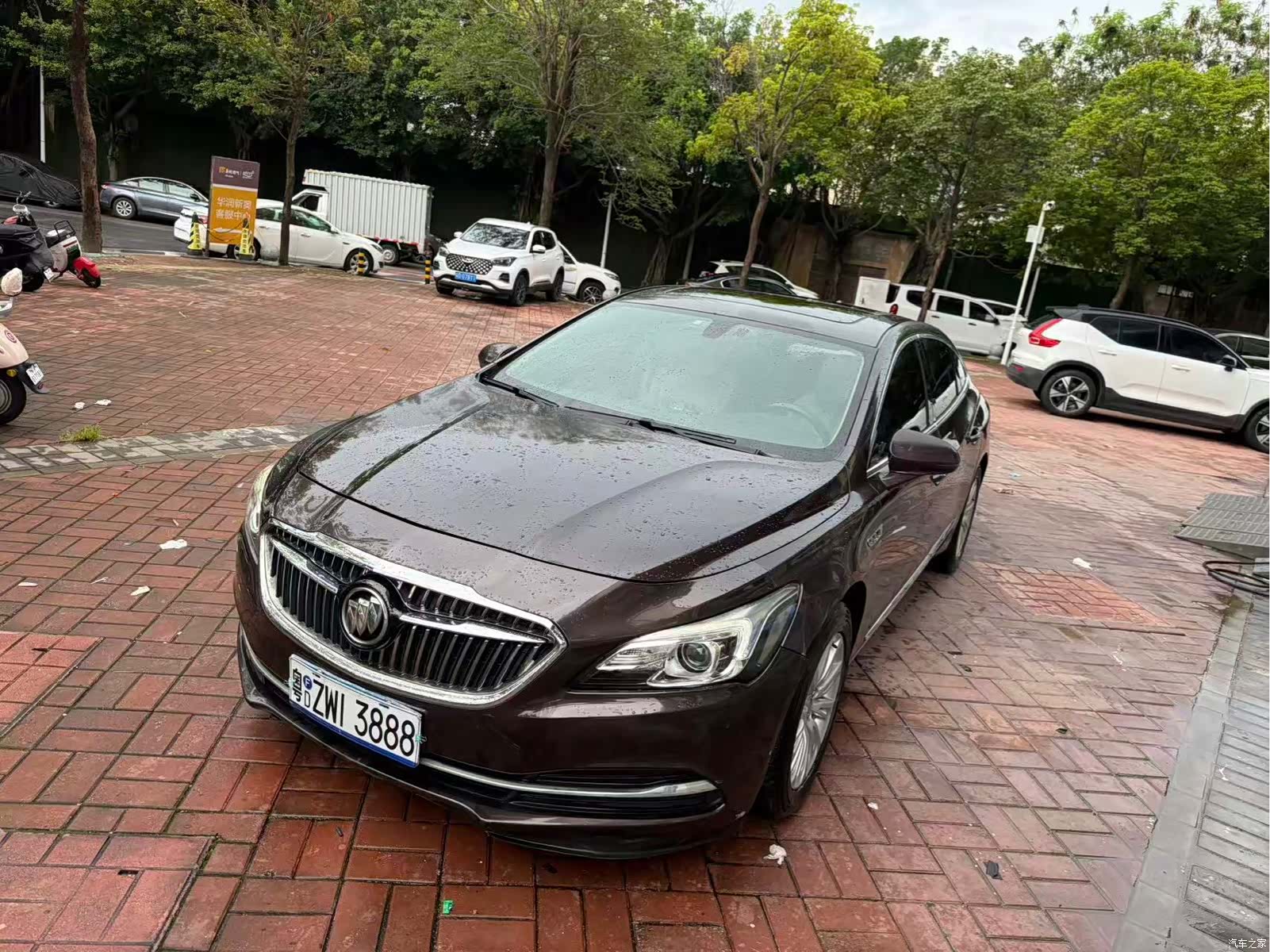 Buick LaCrosse, 2018 1