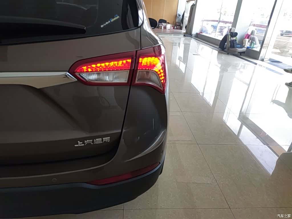 Buick Envision Plus, 2019 8