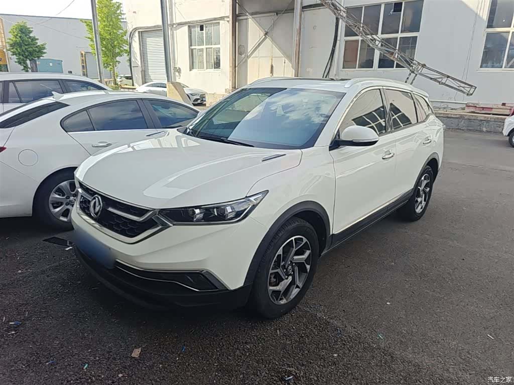 DongFeng AX7, 2019 1