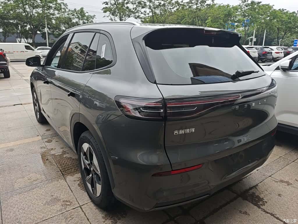 Geely Galaxy E5, 2026 все фото