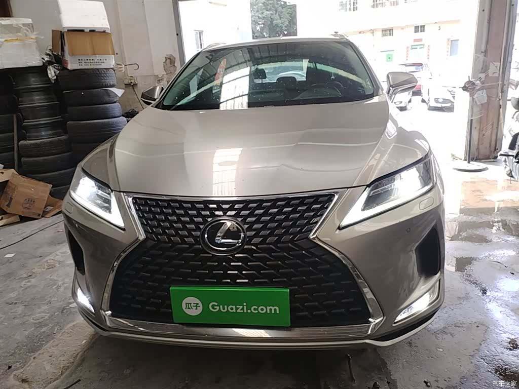 Lexus RX, 2020 3