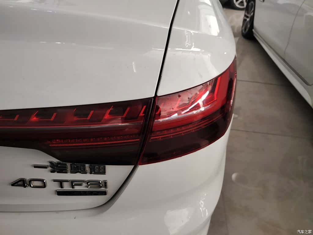 Audi A4L, 2020 8