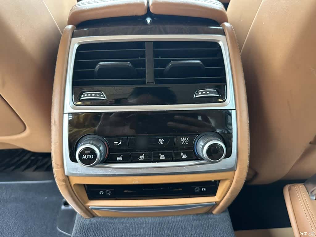 BMW 7 Series, 2017 18