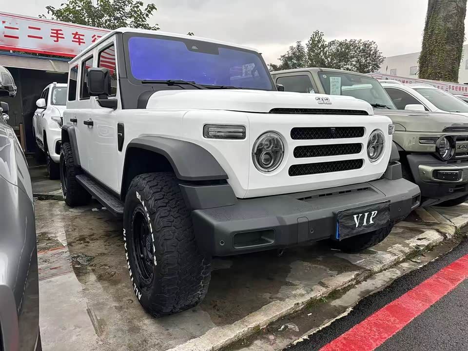 Niva T01