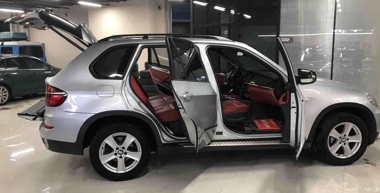 BMW X5, 2010 10