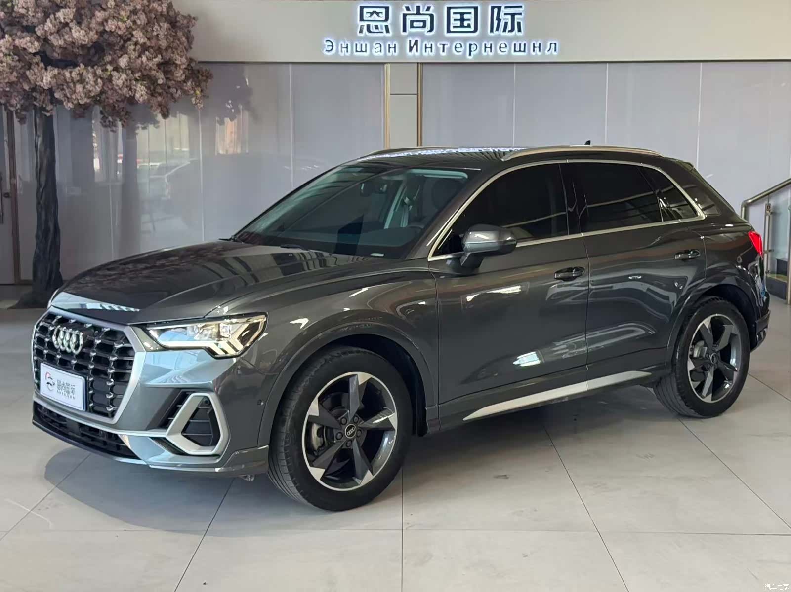 Audi Q3, 2022 1