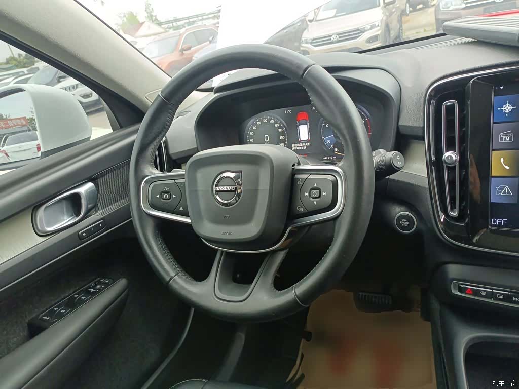 Volvo XC40, 2019 7