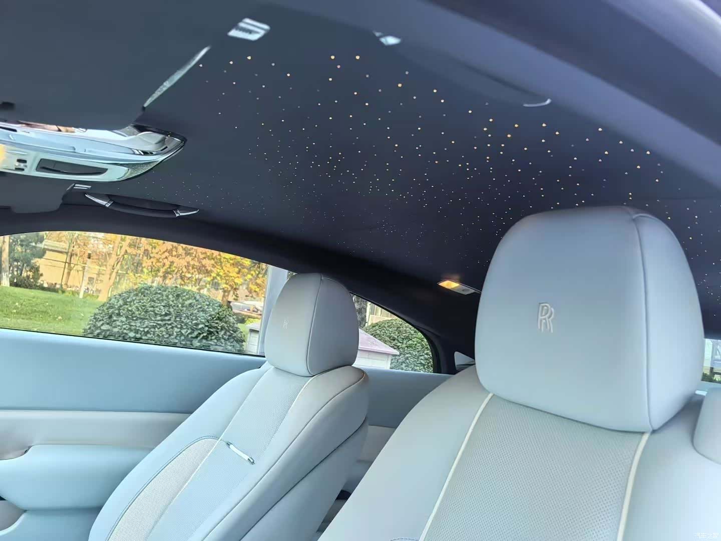 Rolls-Royce Wraith, 2015 все фото