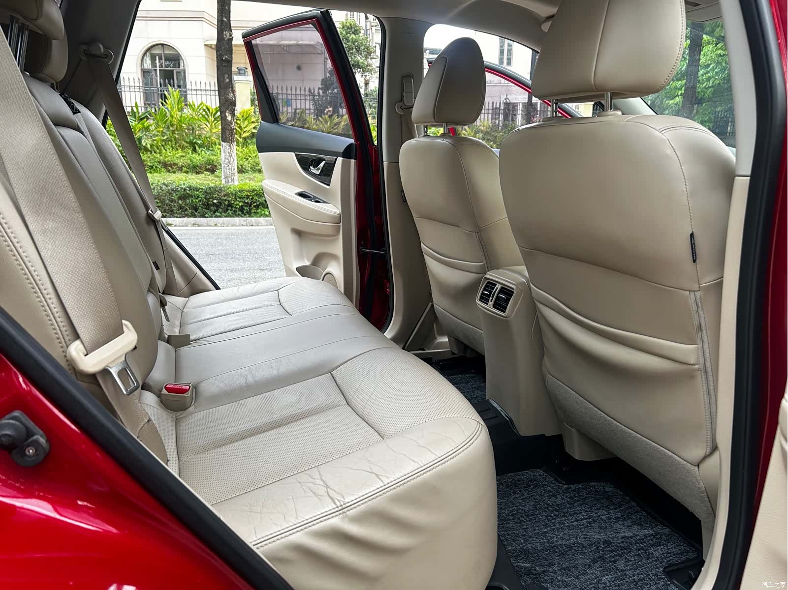 Nissan X-Trail, 2017 11
