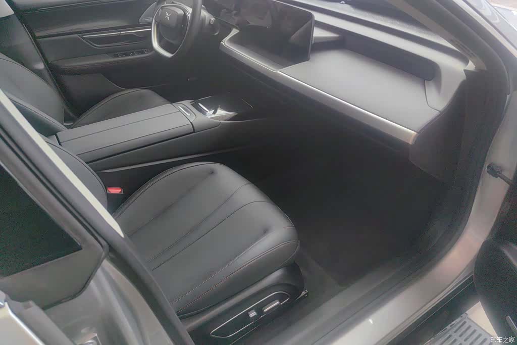 Xpeng P7, 2020 8
