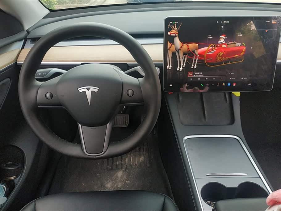 Tesla Model Y Tesla Model Y