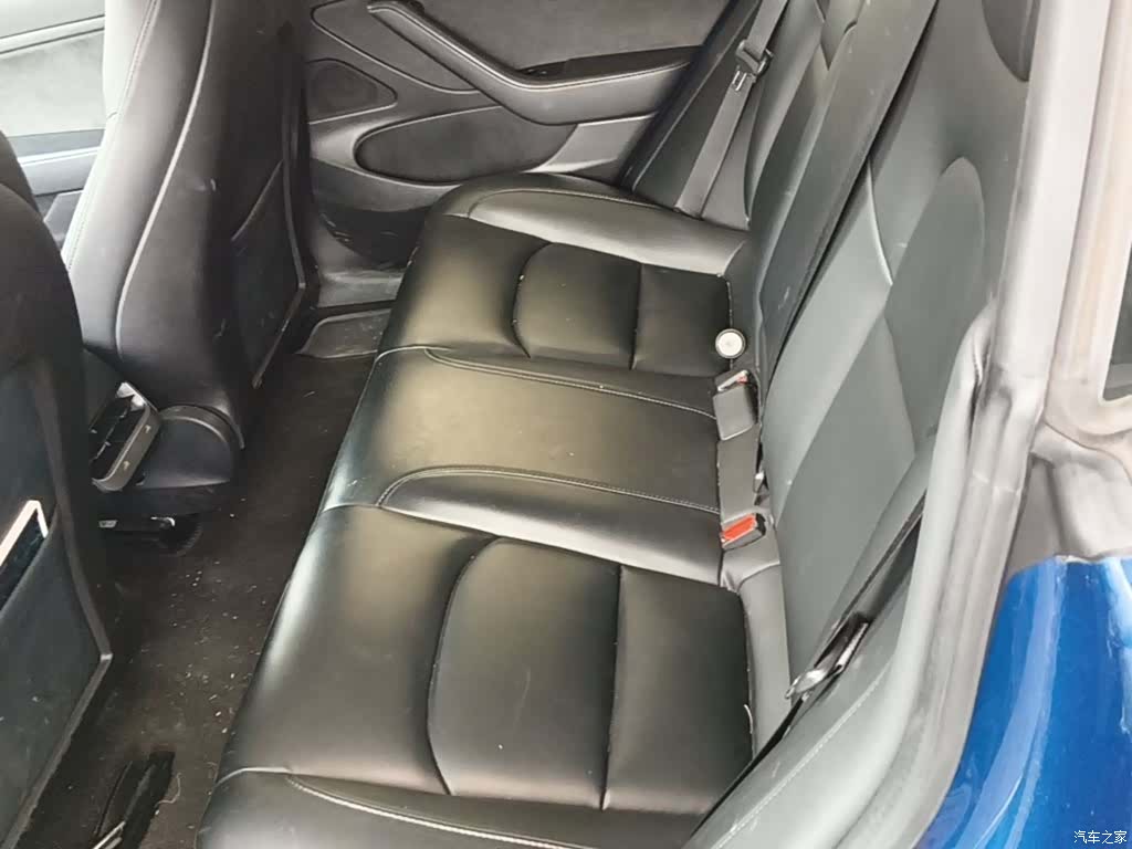 Tesla Model 3, 2020 17