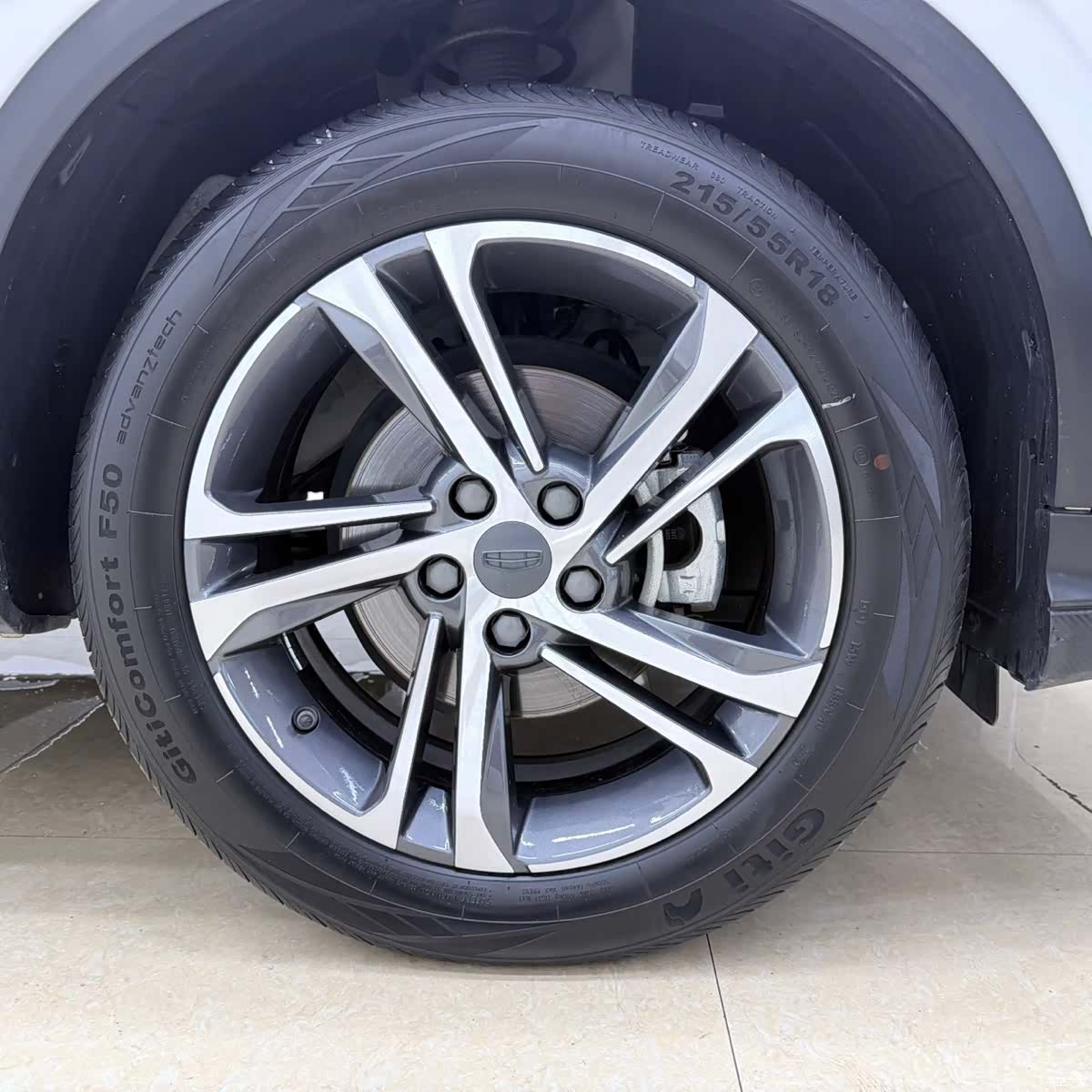 Geely Coolray, 2021 24
