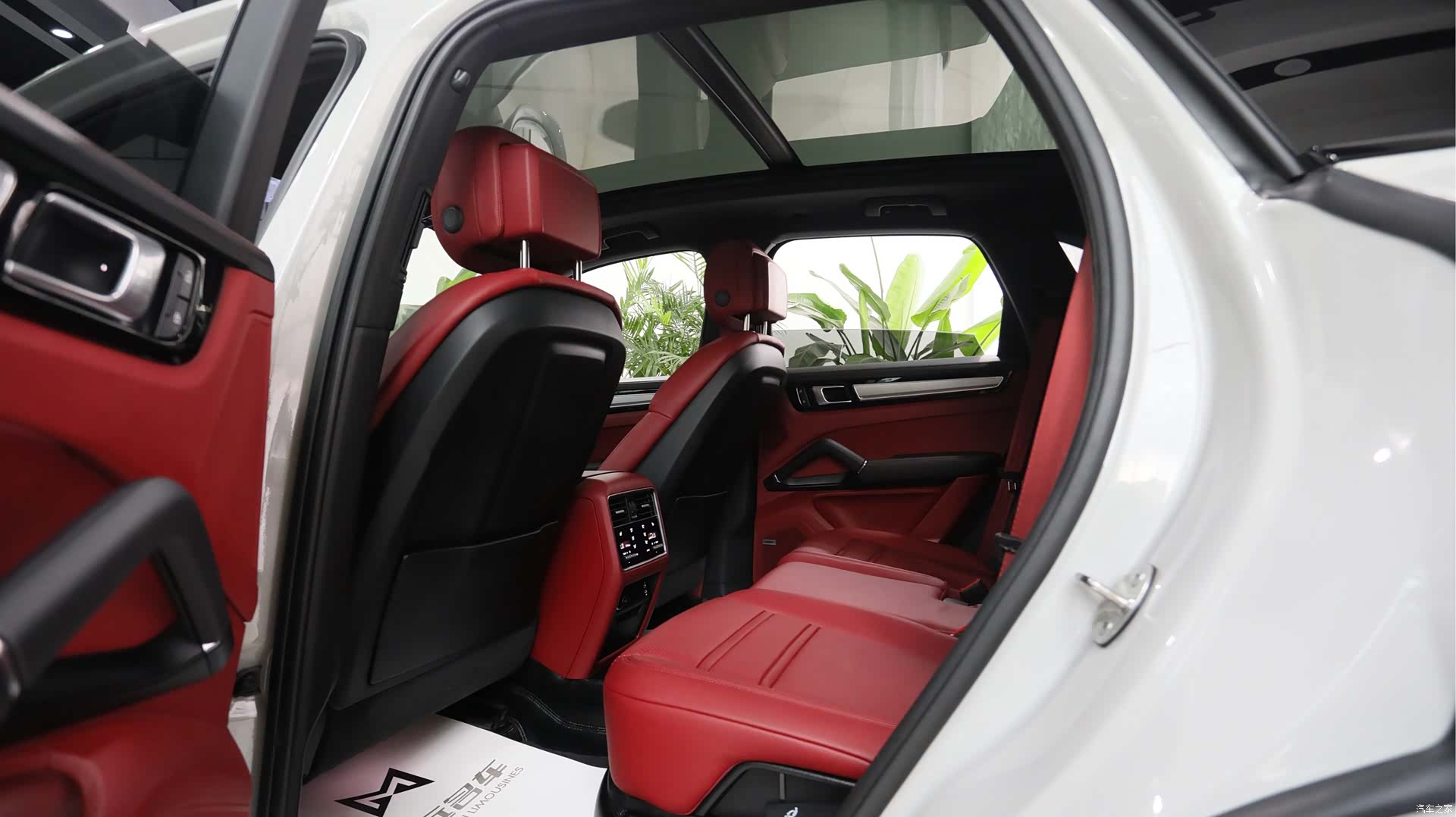 Porsche Cayenne, 2022 11