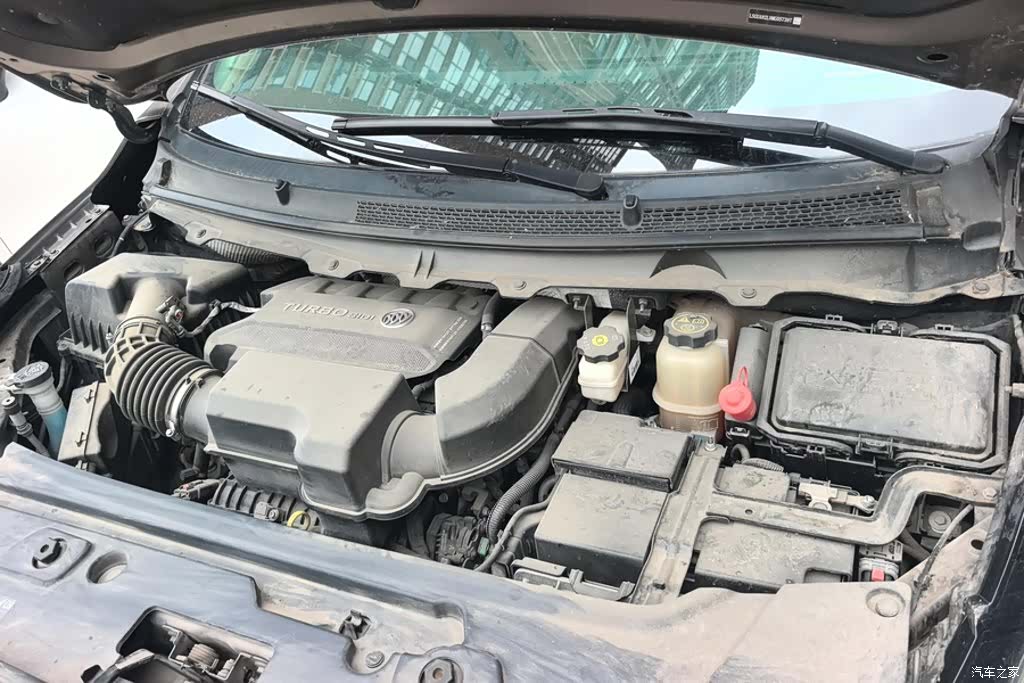 Buick GL8, 2021 10