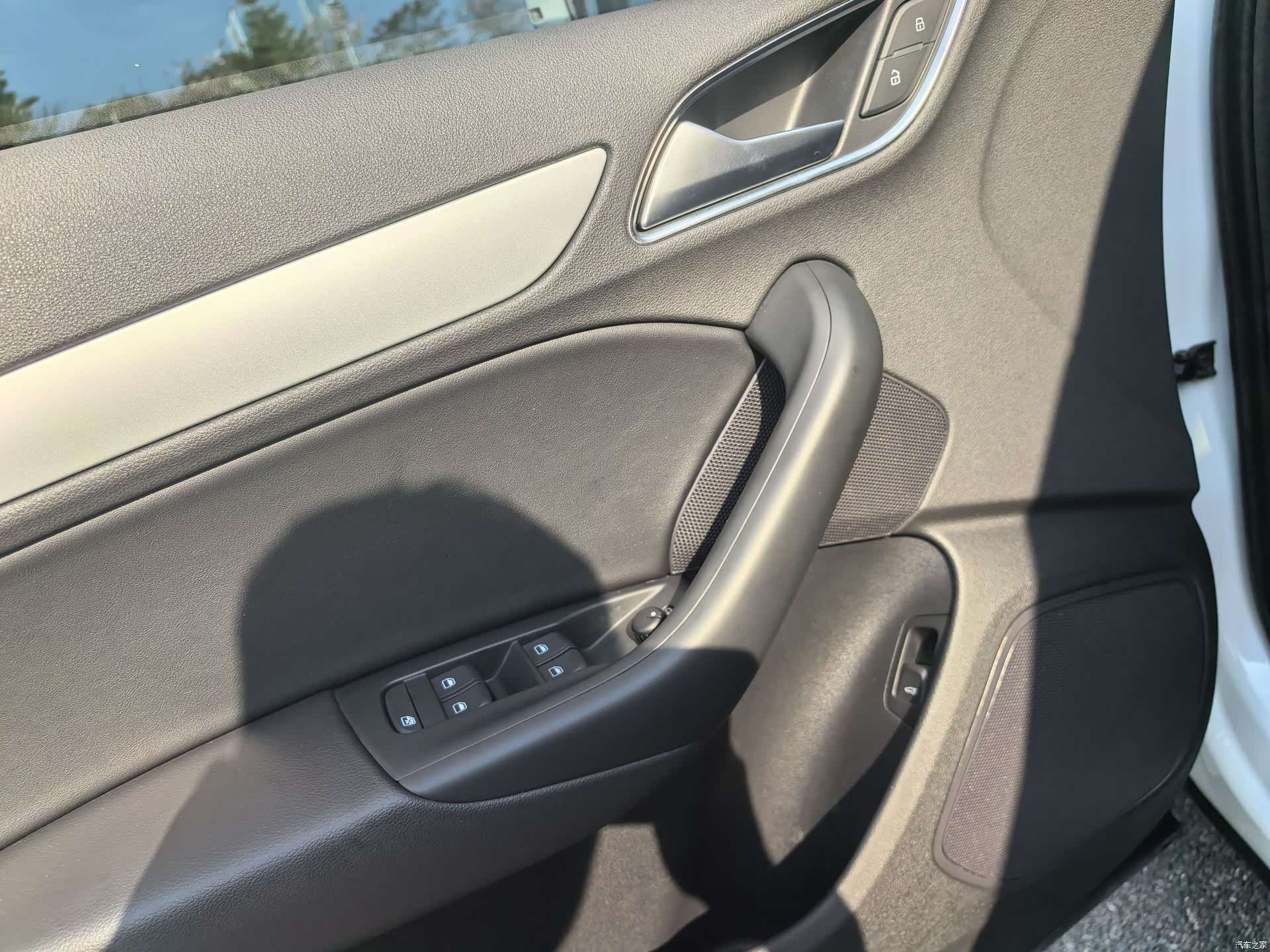 Audi Q3, 2019 24