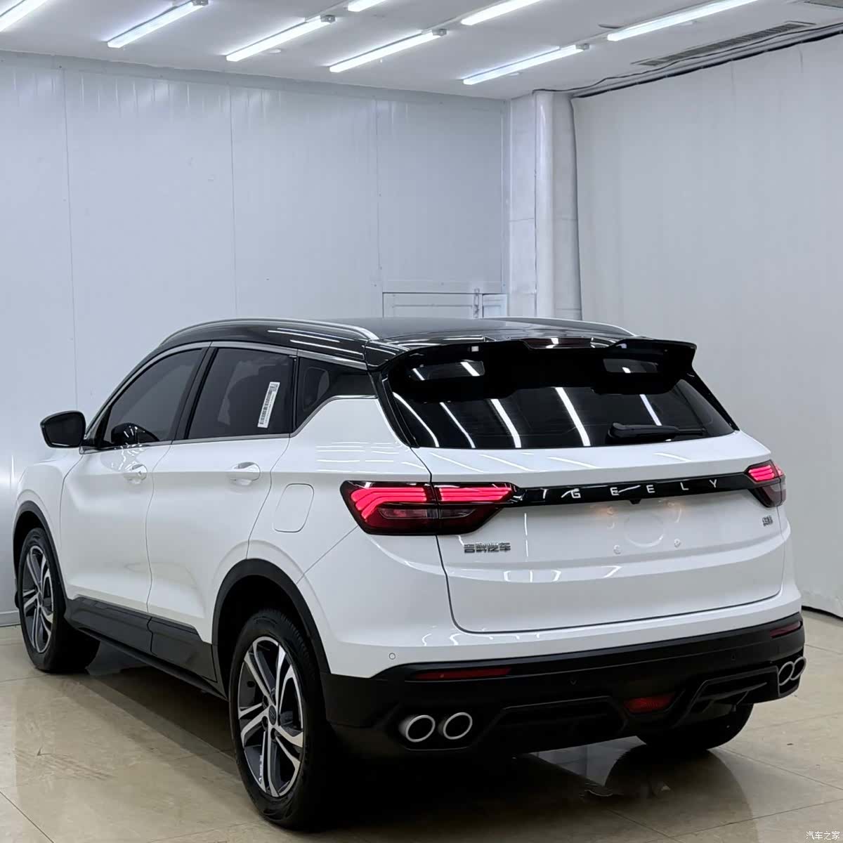 Geely Coolray, 2021 6