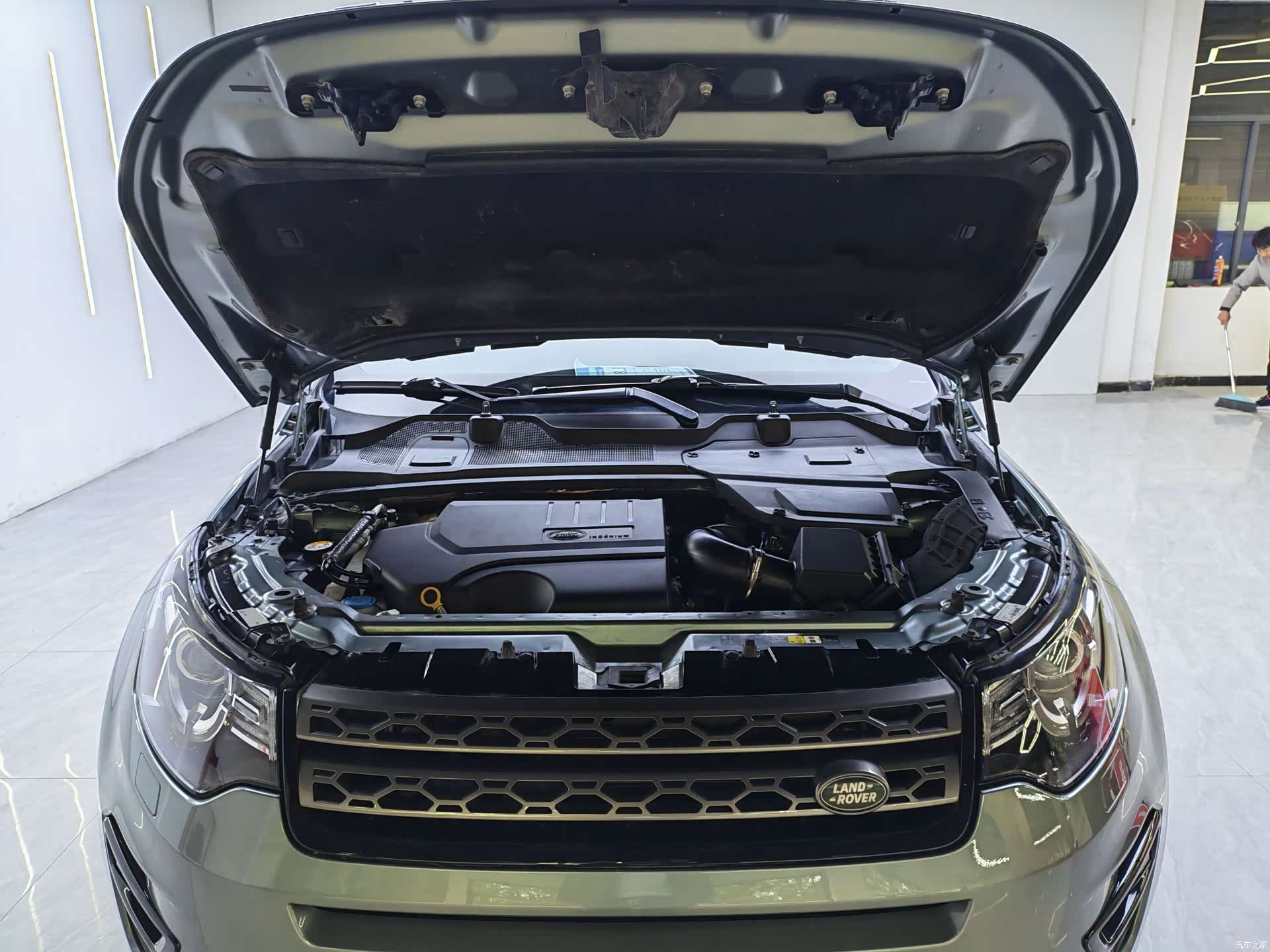 Land Rover Discovery, 2018 16