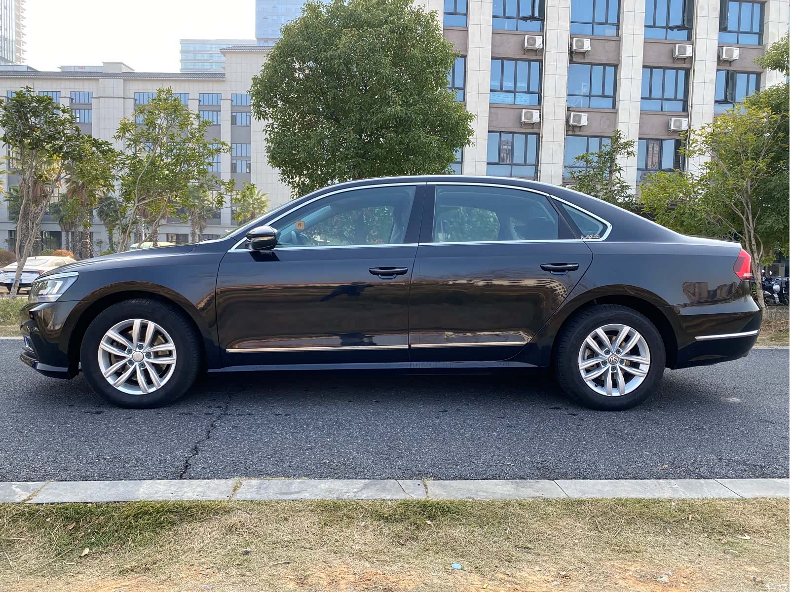 Volkswagen Passat, 2018 4