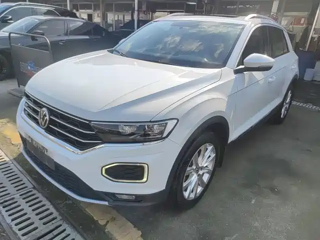 Volkswagen T-ROC 2021 — купить из Китая под заказ