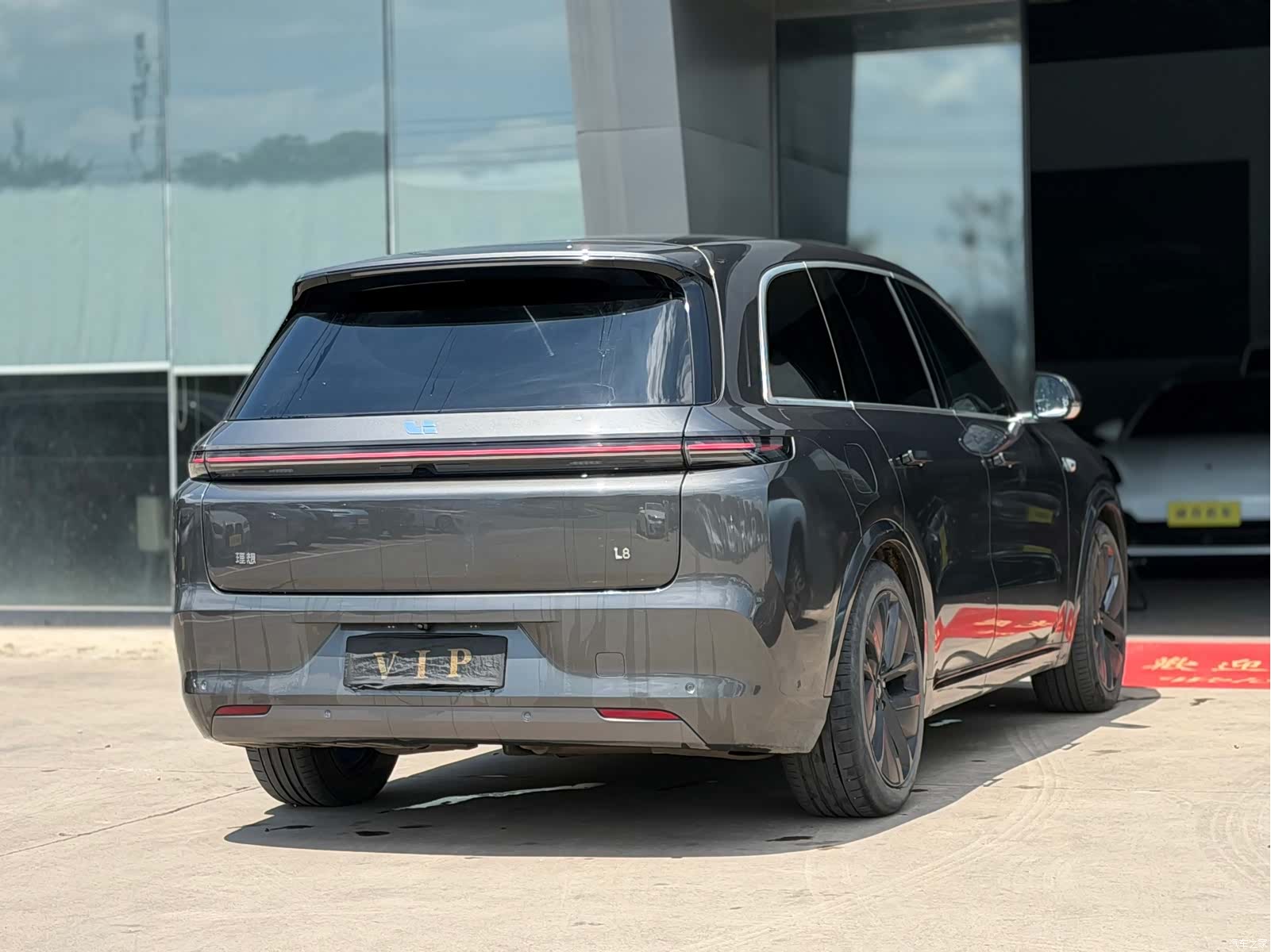 Li Auto L8, 2023 6