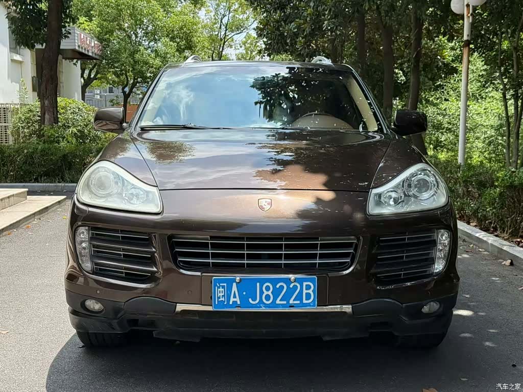 Porsche Cayenne, 2010 2