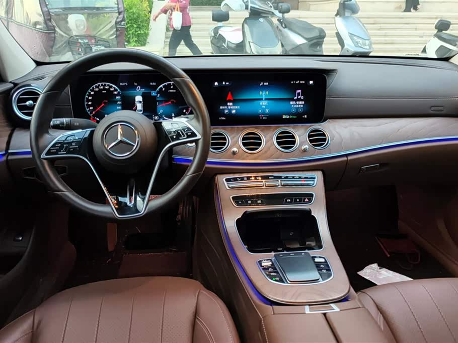 Mercedes-Benz E-class Mercedes-Benz E-class