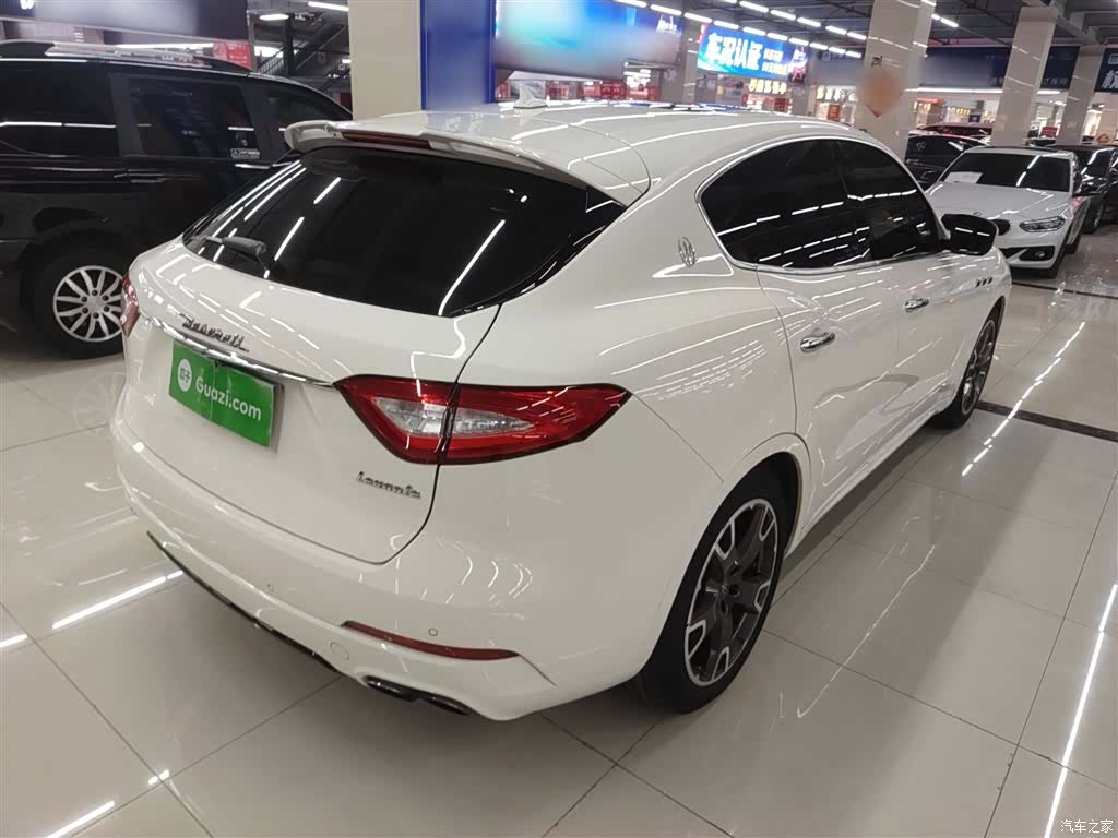 Maserati Levante, 2017 23
