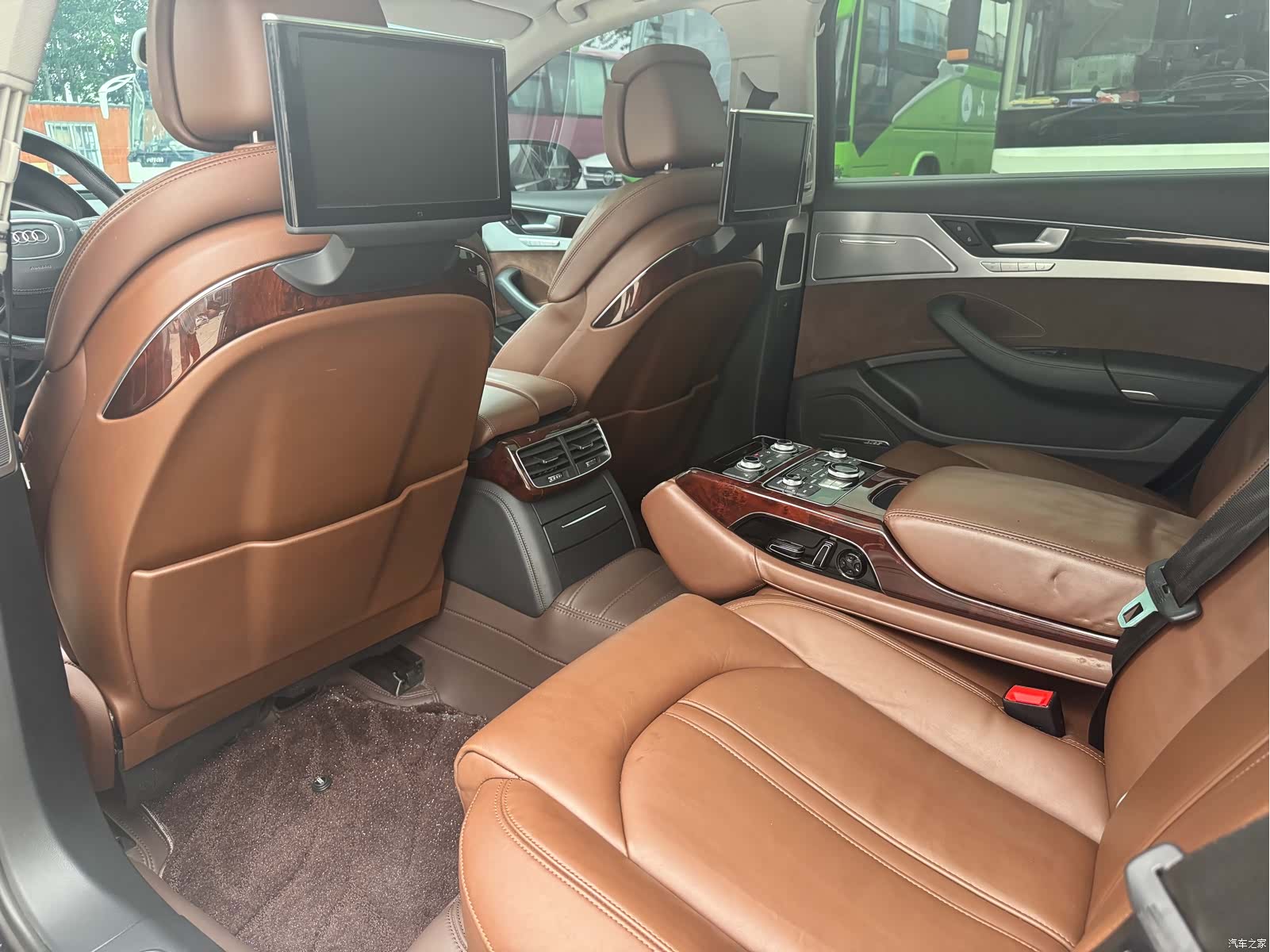 Audi A8L, 2014 8