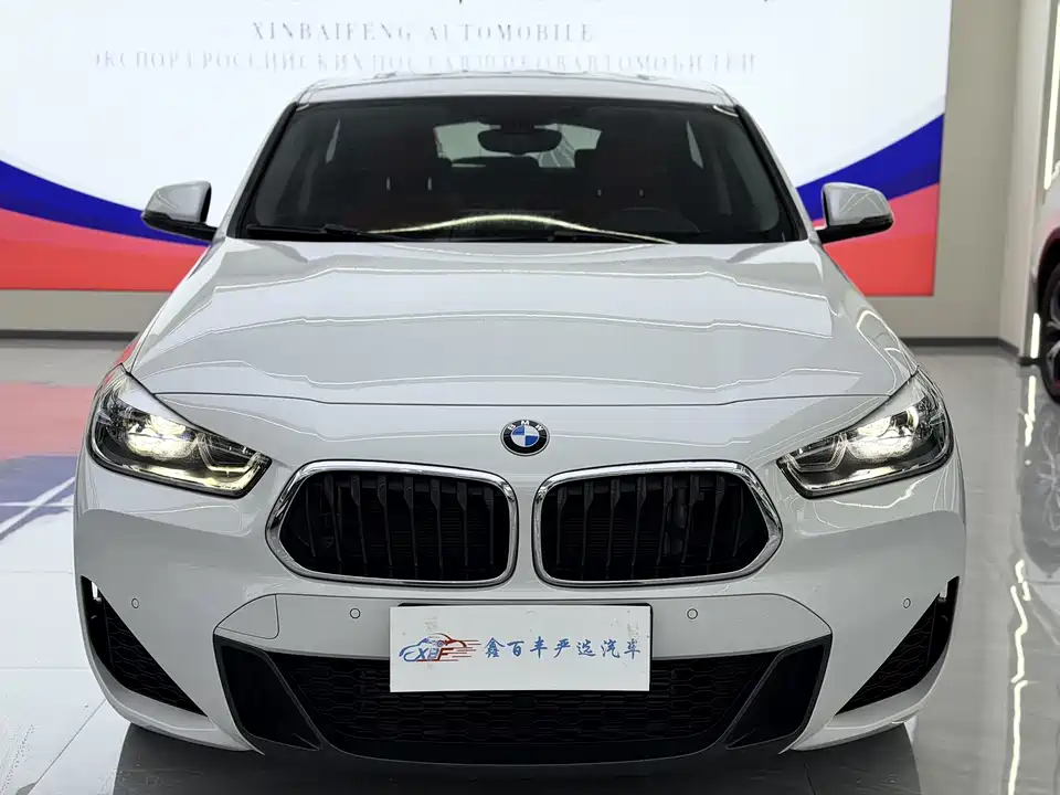 BMW X2