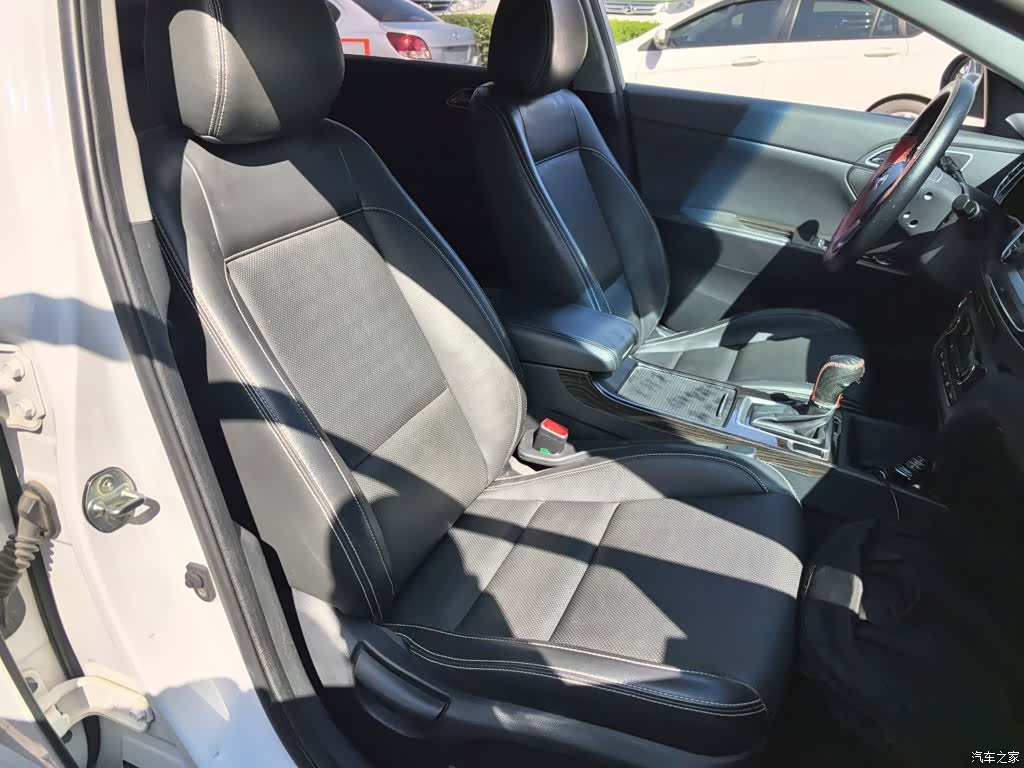 Hyundai GLS, 2016 25